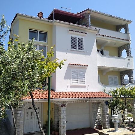 Apartments Mlacovic Rab Town Ngoại thất bức ảnh