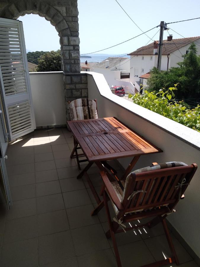 Apartments Mlacovic Rab Town Ngoại thất bức ảnh