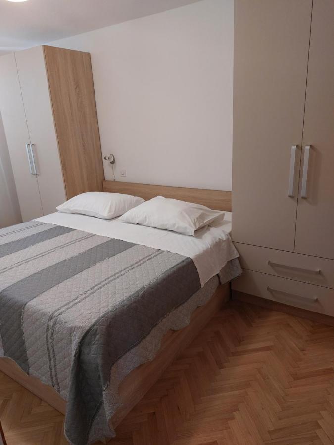 Apartments Mlacovic Rab Town Ngoại thất bức ảnh