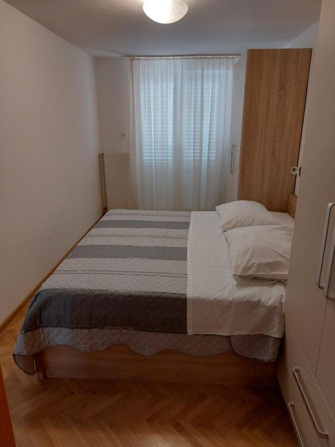Apartments Mlacovic Rab Town Ngoại thất bức ảnh