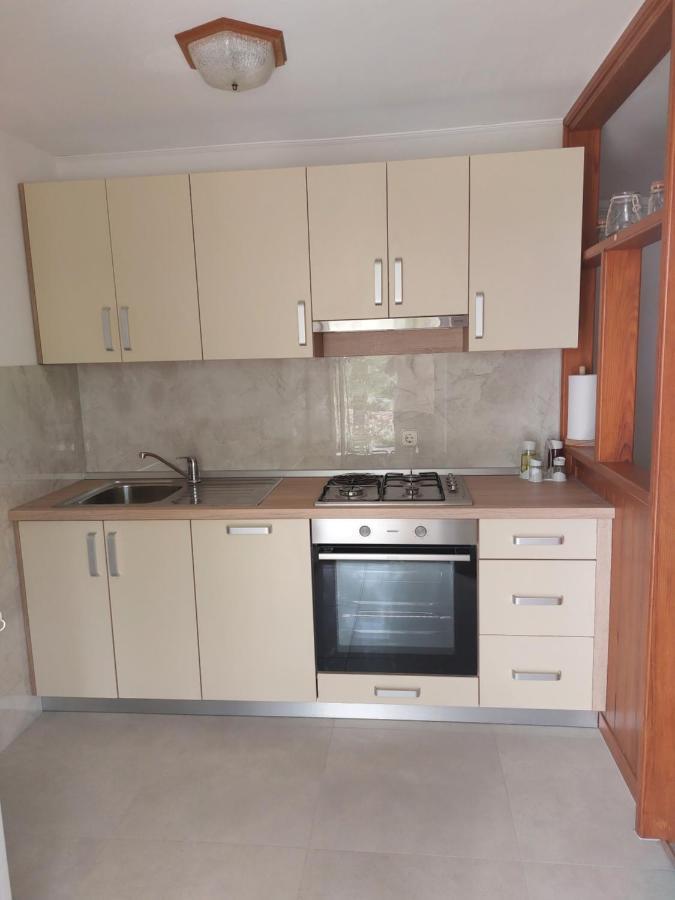 Apartments Mlacovic Rab Town Ngoại thất bức ảnh