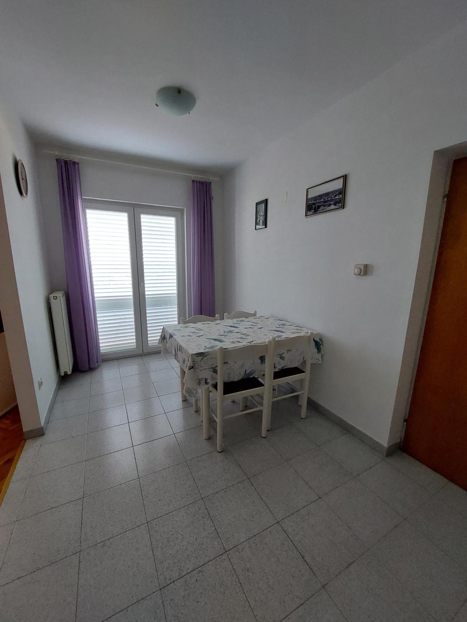 Apartments Mlacovic Rab Town Ngoại thất bức ảnh