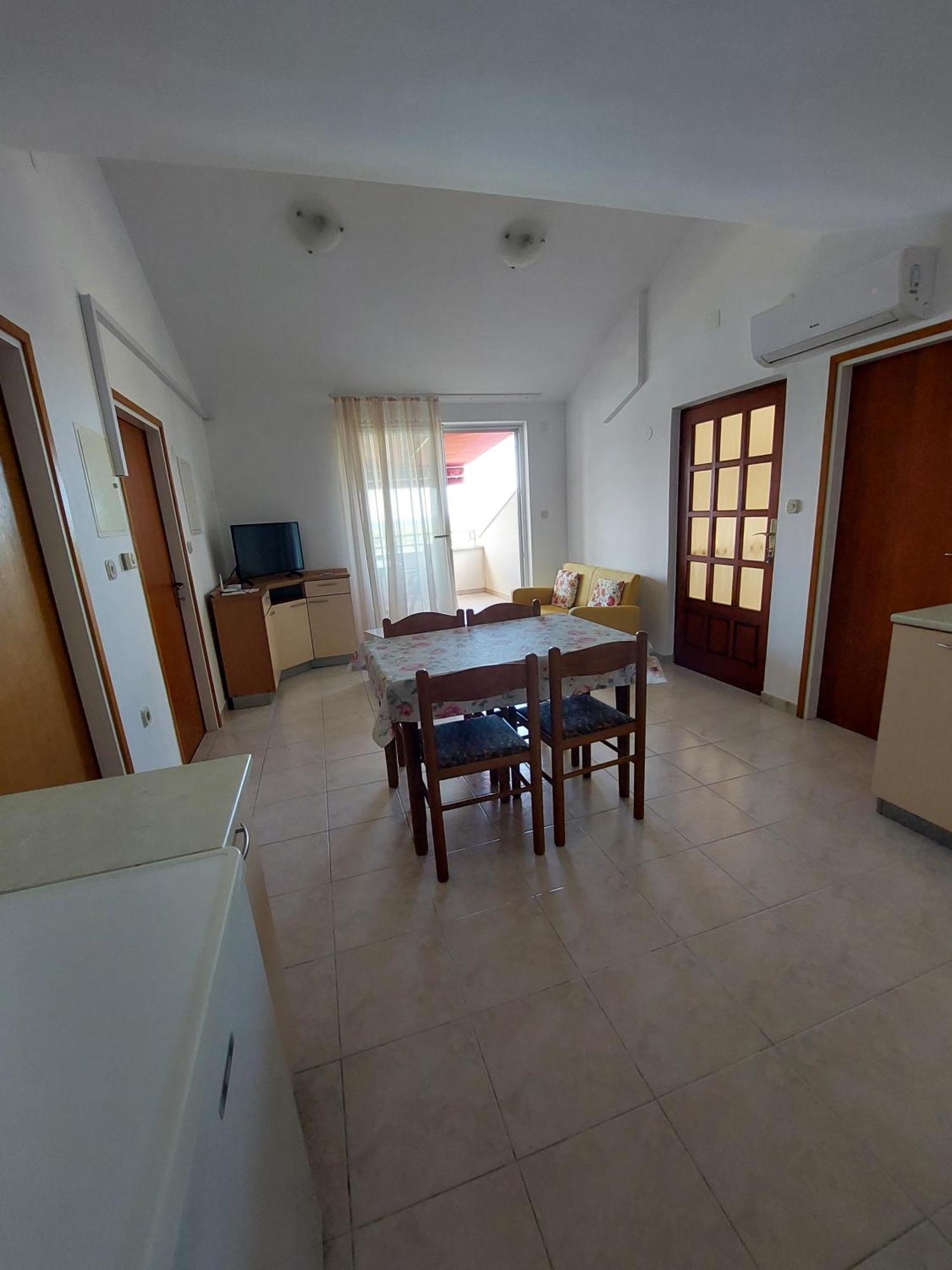 Apartments Mlacovic Rab Town Ngoại thất bức ảnh